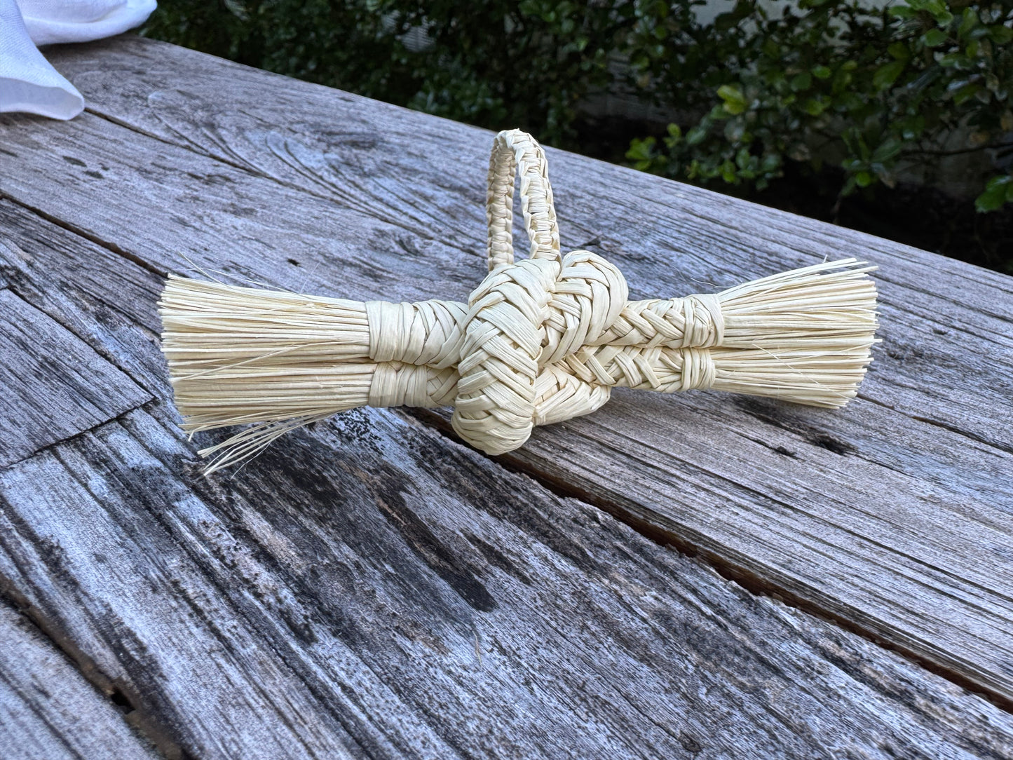 Straw Knot Napkin Ring Holders