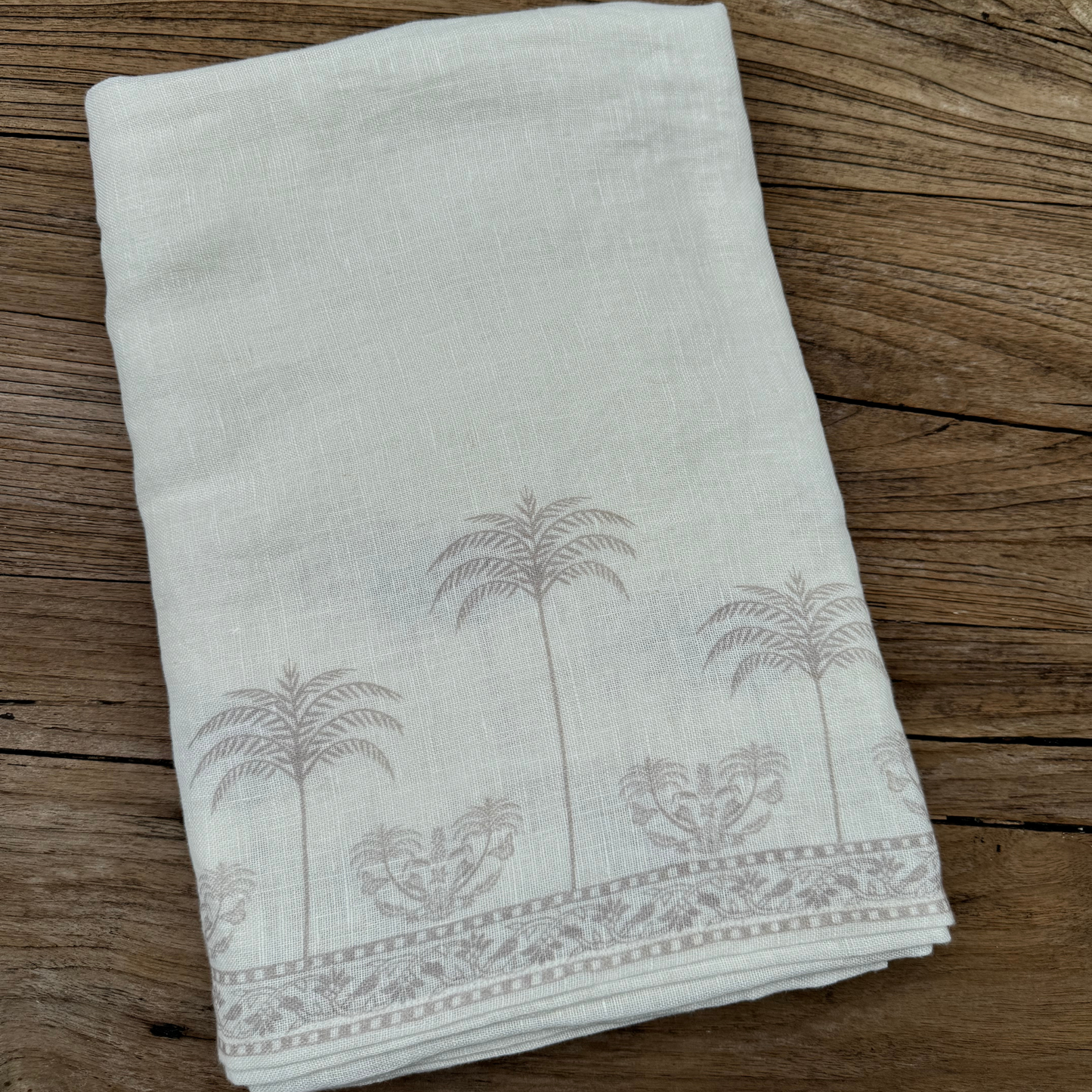 La Fortuna Palms Tablecloths